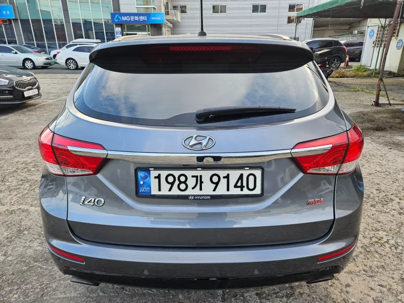 Hyundai I40