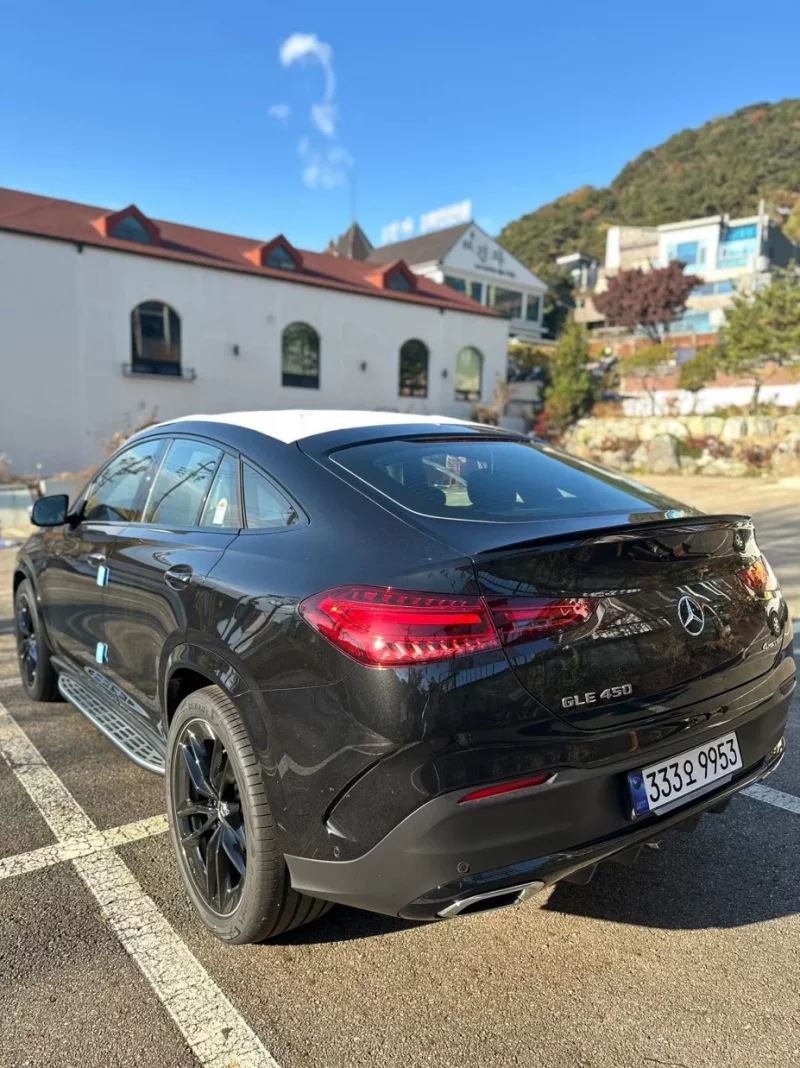 Mercedes-Benz GLE-Class