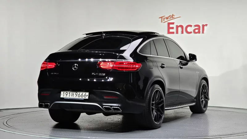 Mercedes-Benz GLE-Class
