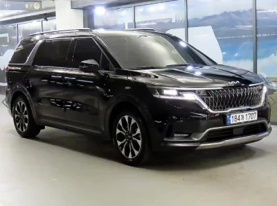 Kia Carnival