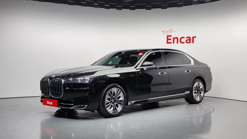 BMW 7-Series