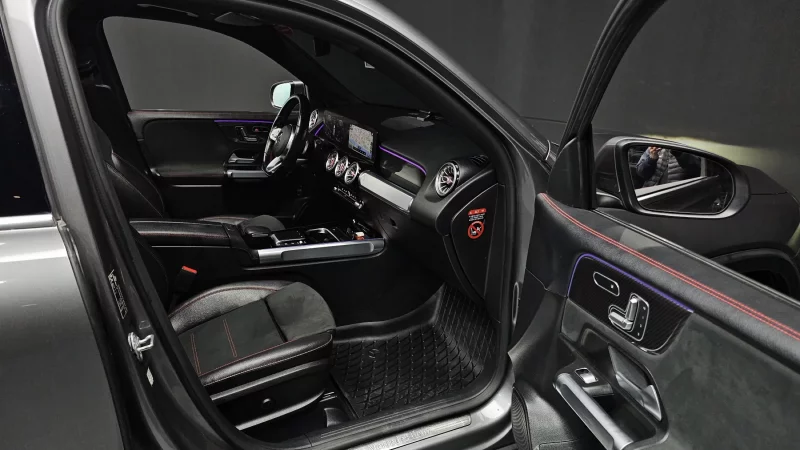 Mercedes-Benz GLB-Class