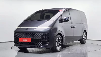 Hyundai Staria