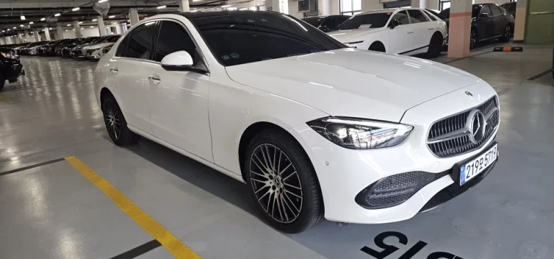 Mercedes-Benz C-Class