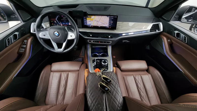 BMW X7
