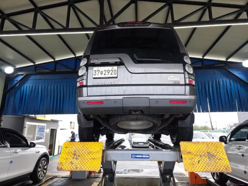 Land Rover DISCOVERY