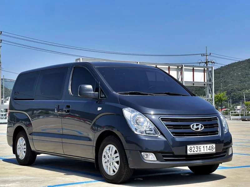 Hyundai Starex