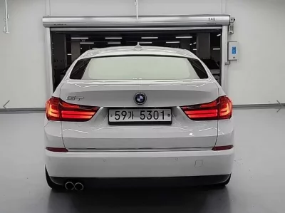 BMW 5-Series Gran Turismo