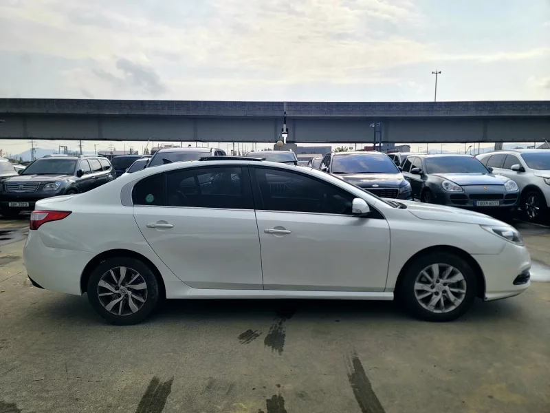 Renault Samsung SM5