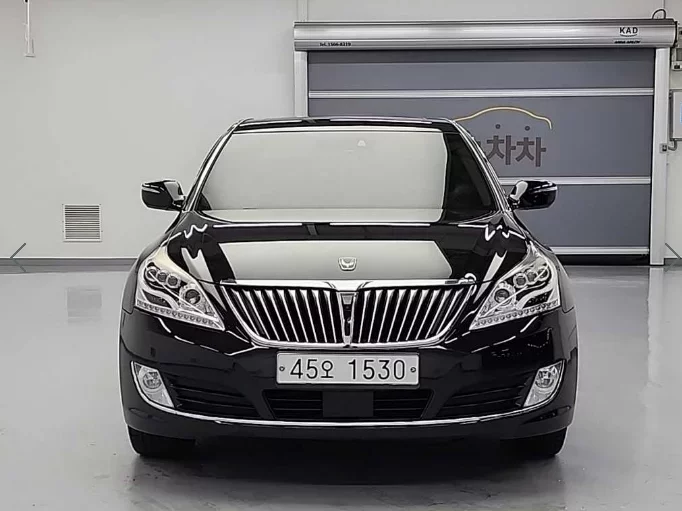 Hyundai Equus