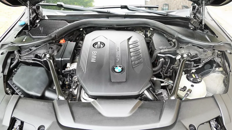BMW 7-Series