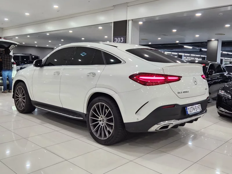 Mercedes-Benz GLE-Class