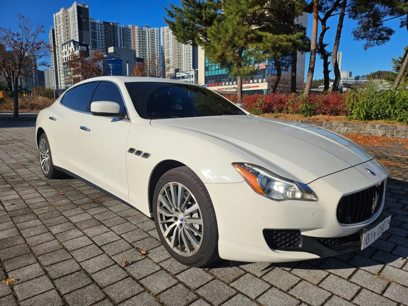 Maserati QUATTROPORTE