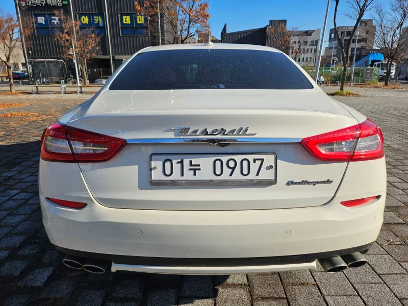 Maserati QUATTROPORTE