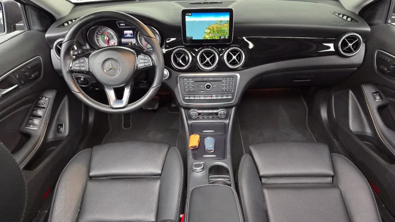 Mercedes-Benz GLA-Class