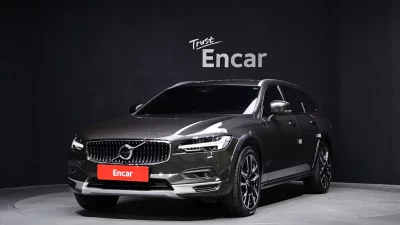 Volvo V90
