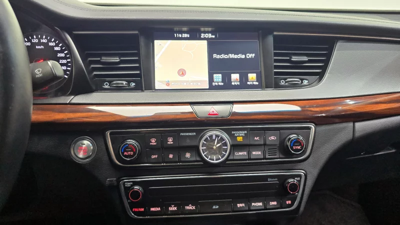 Kia K7