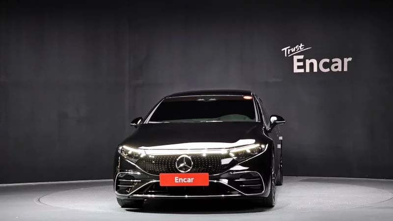 Mercedes-Benz EQS