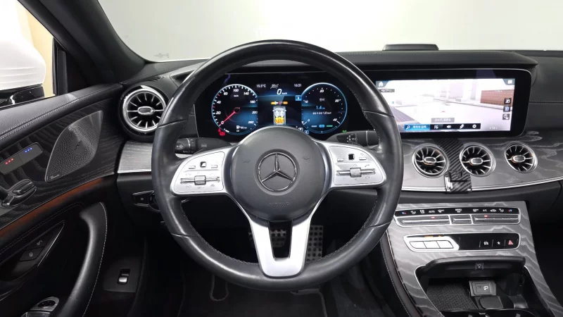 Mercedes-Benz CLS-Class