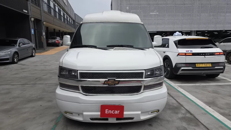 Chevrolet Express Van