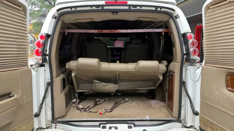 Chevrolet Express Van