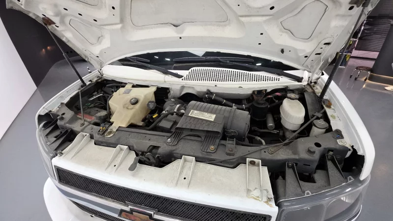 Chevrolet Express Van