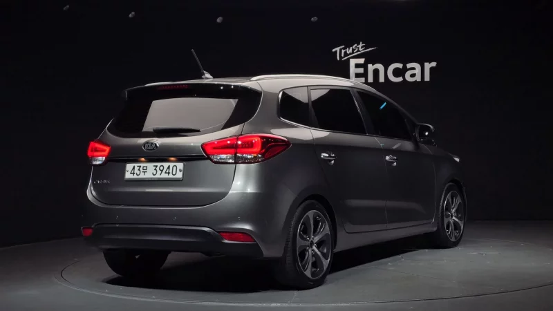 Kia Carens