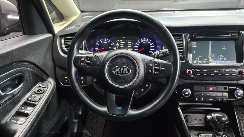 Kia Carens