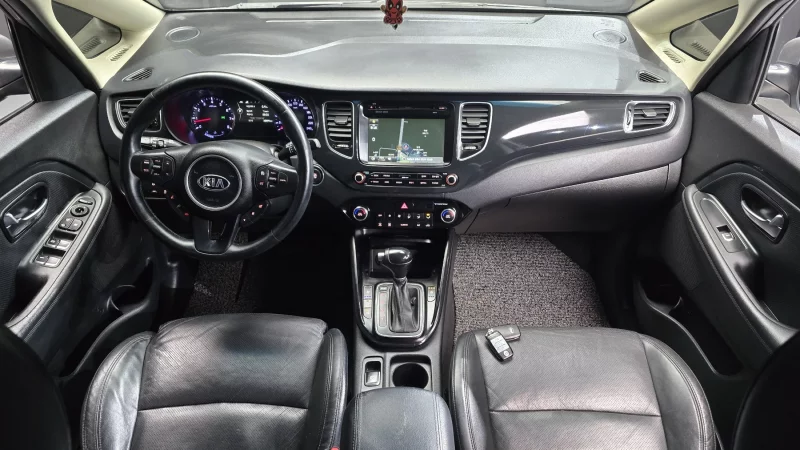 Kia Carens