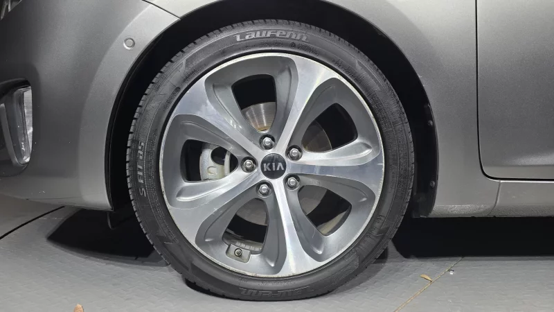 Kia Carens