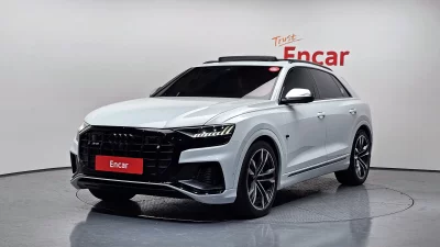 Audi SQ8