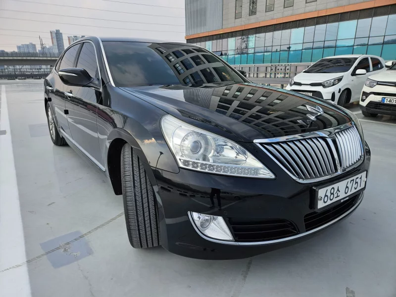 Hyundai Equus
