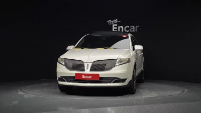 Lincoln MKT