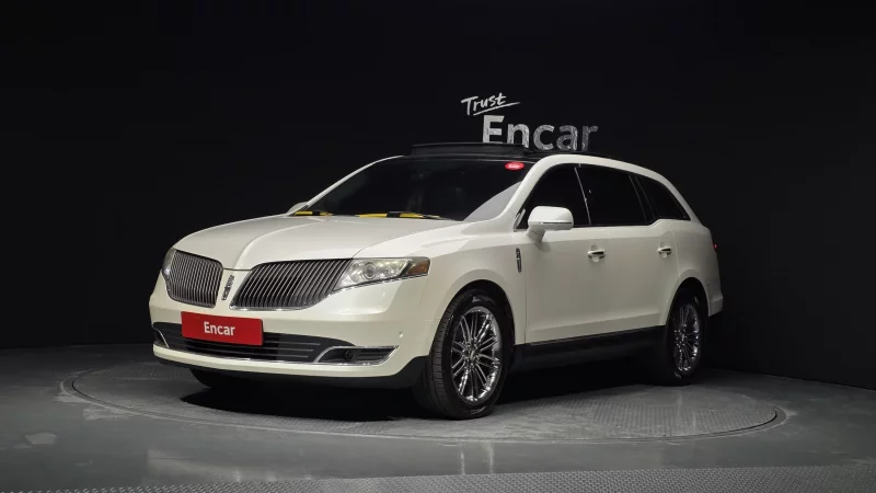 Lincoln MKT