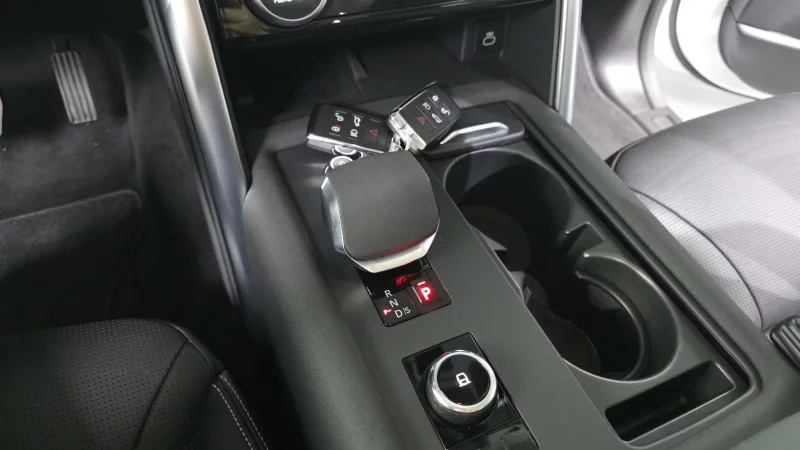 Land Rover DISCOVERY