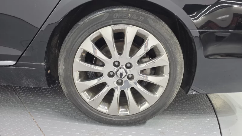 SsangYong Chairman W