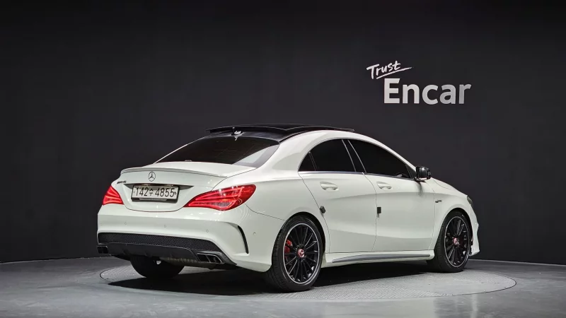 Mercedes-Benz CLA-Class