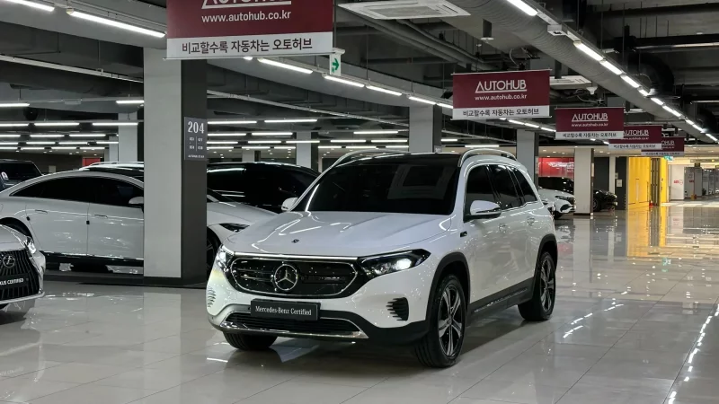 Mercedes-Benz EQB