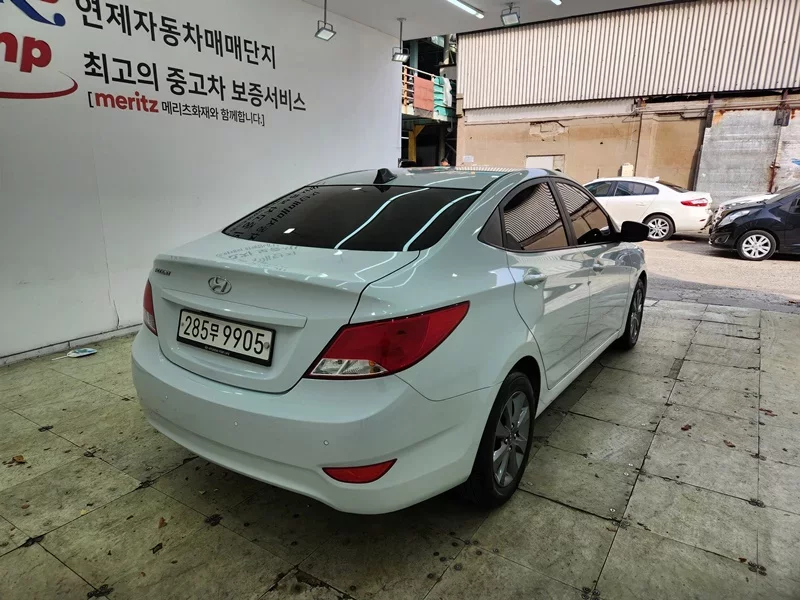 Hyundai Accent