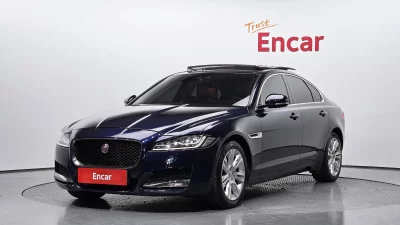 Jaguar XF