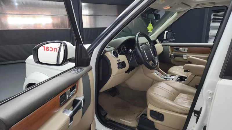 Land Rover DISCOVERY