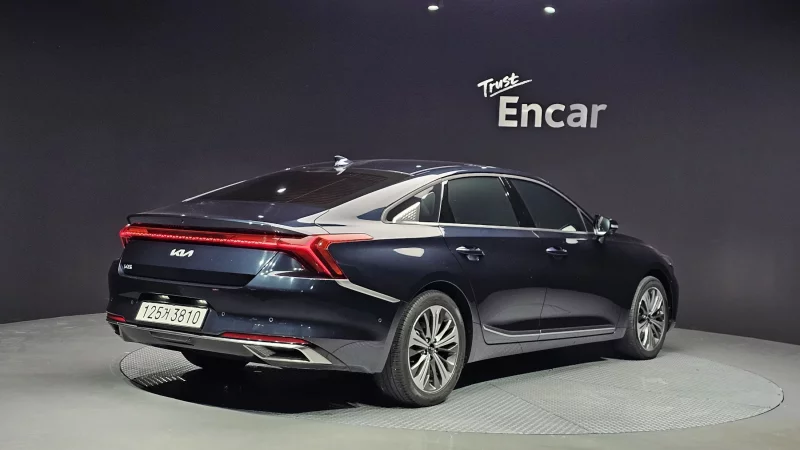 Kia K8