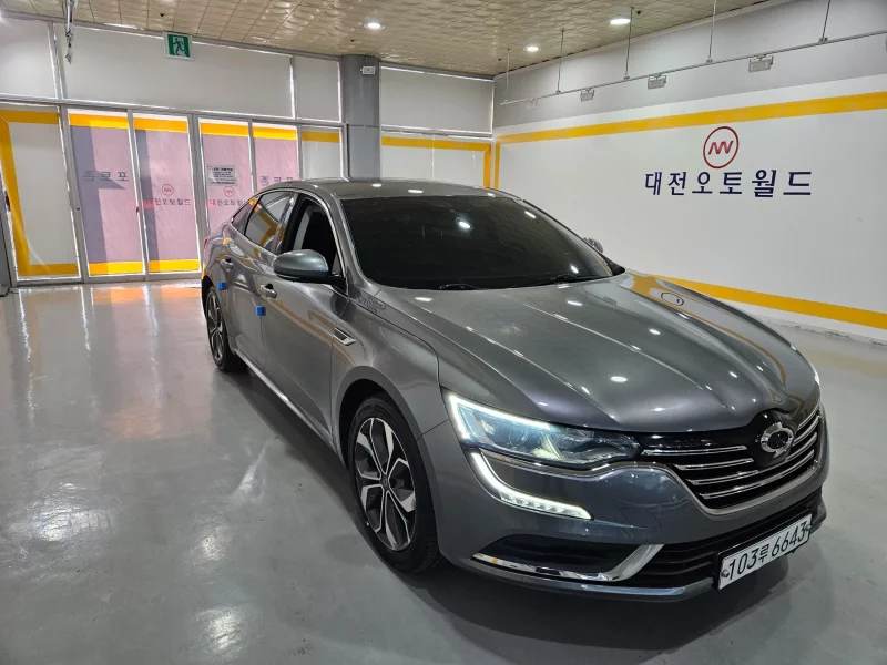 Renault Samsung SM6