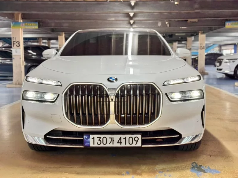 BMW 7-Series