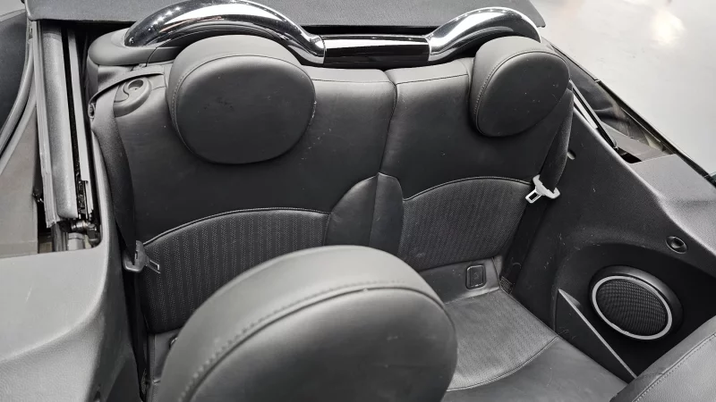 MINI Cooper Convertible