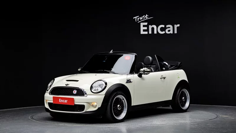 MINI Cooper Convertible