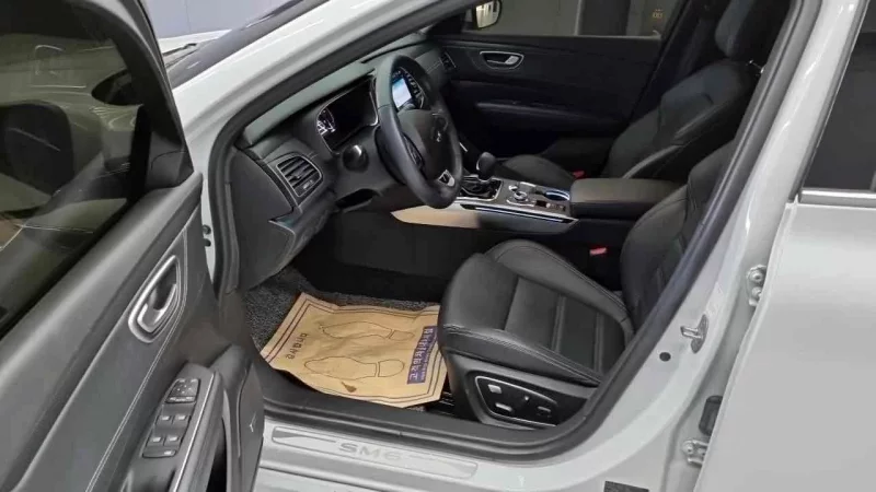 Renault Samsung SM6