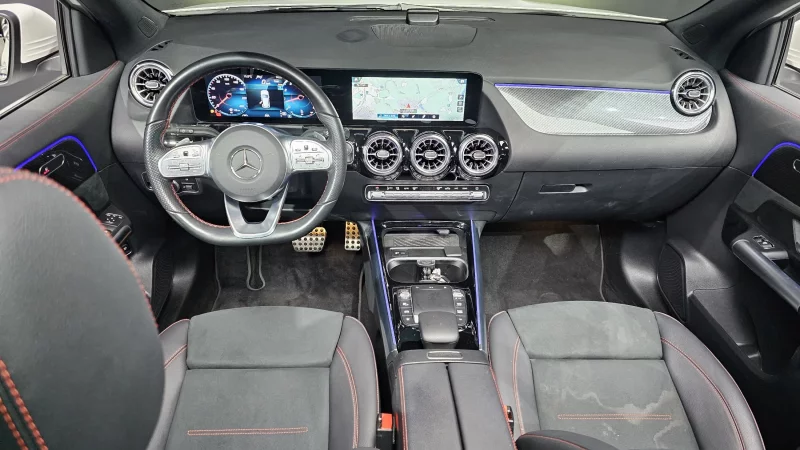 Mercedes-Benz GLA-Class