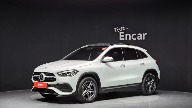 Mercedes-Benz GLA-Class