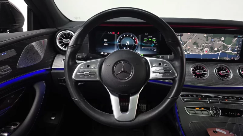 Mercedes-Benz CLS-Class